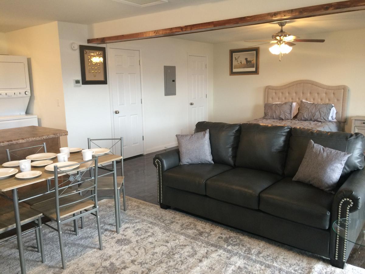 Jamestown Anchor Inn And Suites מראה חיצוני תמונה